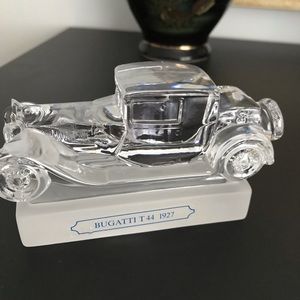 Transparent Glass Classic Car Bugatti T 44 Collection Car
